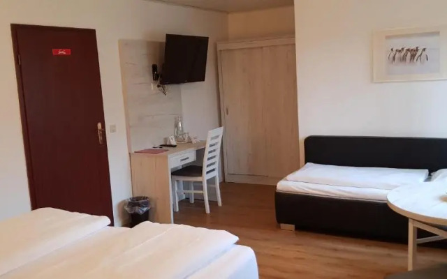 Hotel & Restaurant Lindengarten