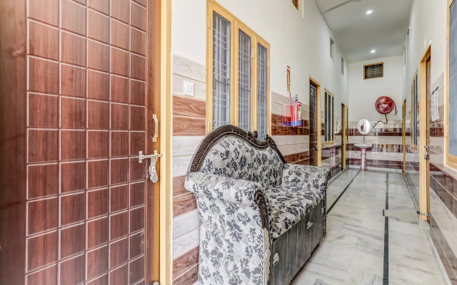 Spot On Dehra Sabri Hotel