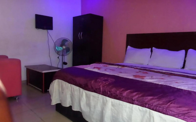 Time View Hotel & Suites