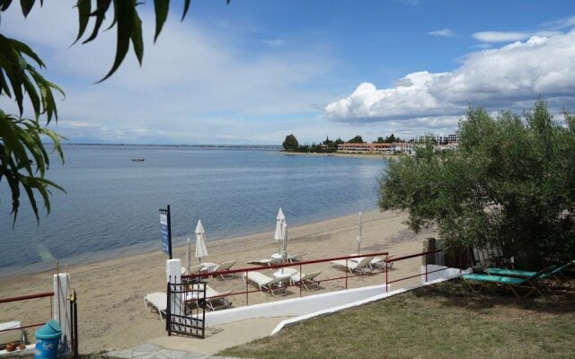 Maistrali Beach Hotel