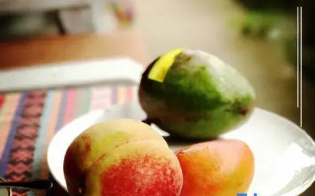 Ya'an River Lake April Inn