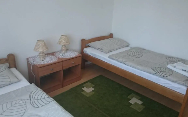 Apartment Manda