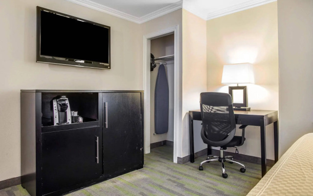 Quality Inn Center City