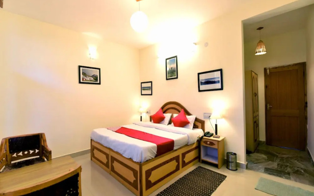 OYO 12735 The Manali Lodge