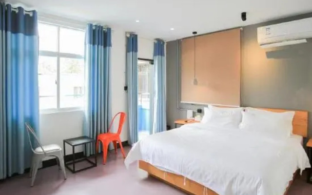 Xihu Yingxiu Xinsu Guesthouse