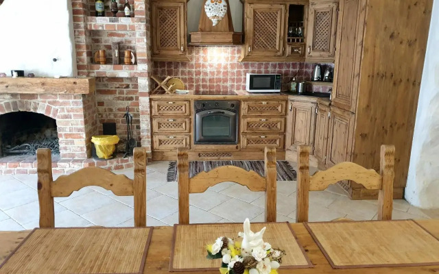 Deluxe Apartments in the City Center with Balcony