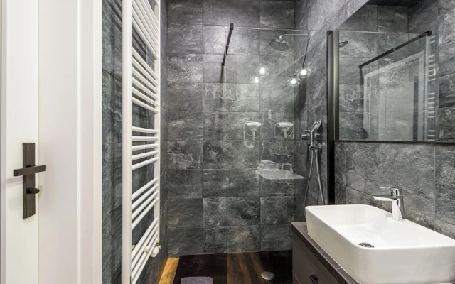 Manhattan by Kairos Apartments
