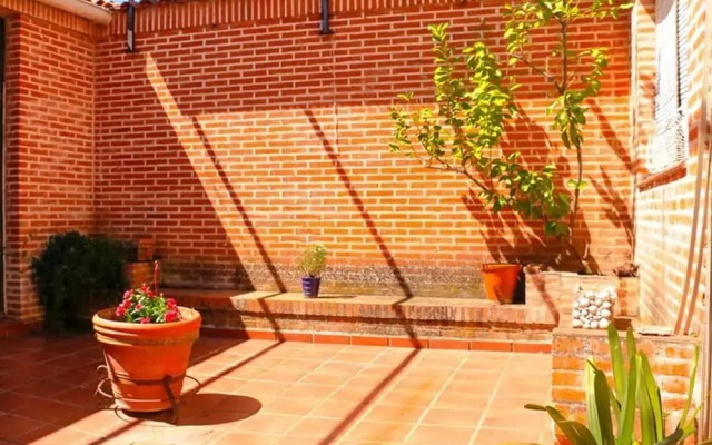 House With 3 Bedrooms in Castilblanco, With Enclosed Garden