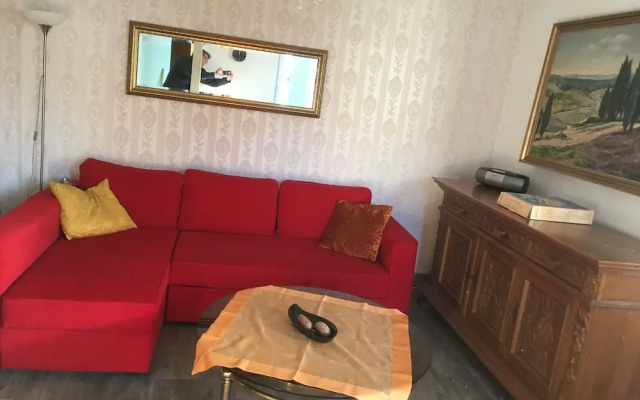 Delighftul Holiday Home in Usseln with Garden near City Center