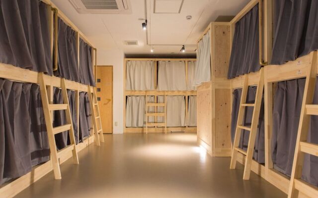 Bed Stock - Hostel