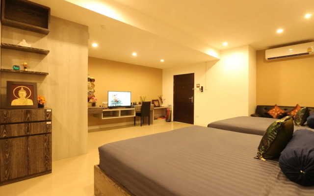 Serena Sathorn Suites
