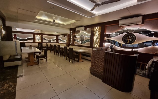 Hotel Vitthal International