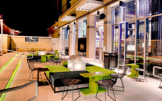 Aloft Austin at The Domain