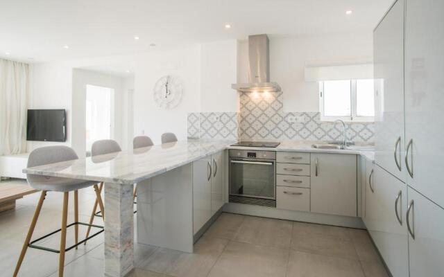 Central Two bedroom Apartment Praia Da Luz.