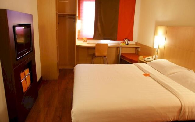 Zhenjiang Ibis Hotel