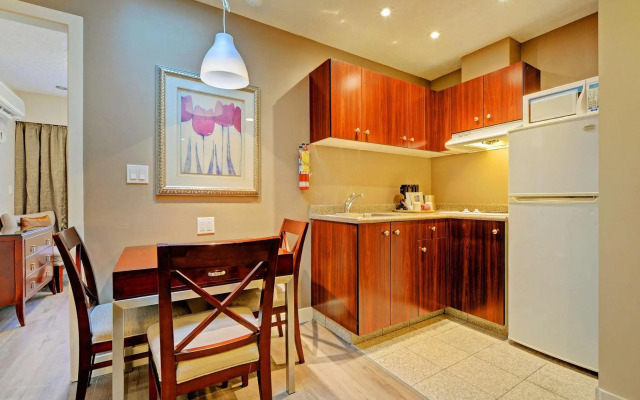 Red Lion Inn and Suites