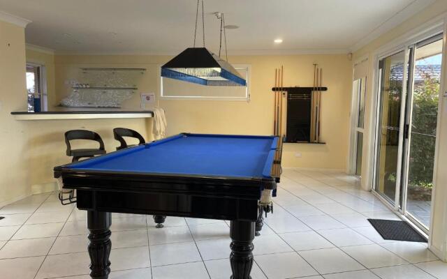 SPECTACULAR WATERFRONT Canal Home, BRIBIE ISLAND
