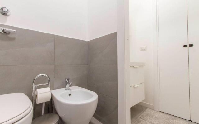 Compact and charming studio Porta Venezia