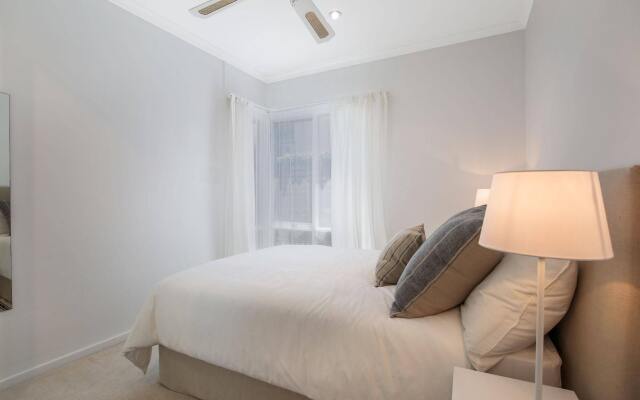 Greenwich Garden Apartment