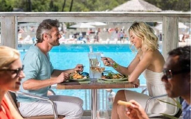 Holidiay Green Resort & Spa