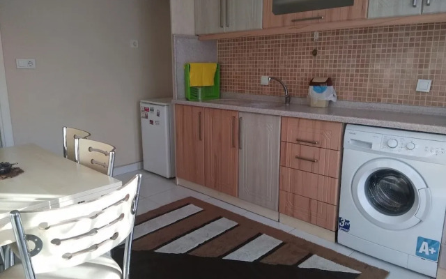 H&M House Butik Otel