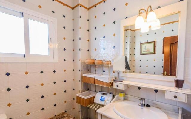 Villa Isabel de Nerja by Ruralidays