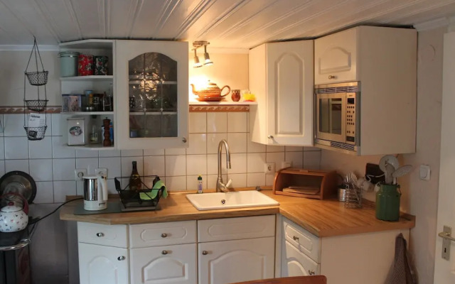 Quaint Holiday Home in Schwaan near Lake