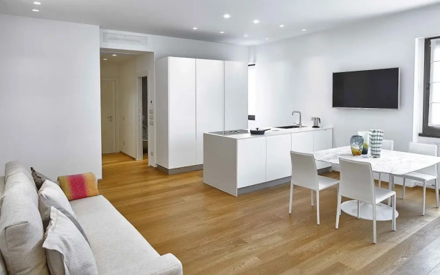 Lario Apartment