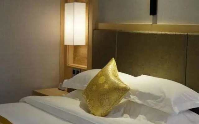 Xin A Dan Yuan Optics Valley International Hotel