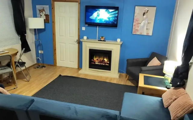 Mountainside Lodge in Aberdovey - Near Beach