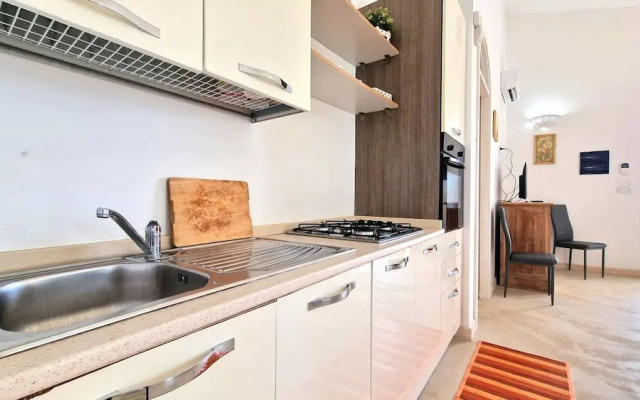 Villa With Swimming Pool Sleeps 8 Three Bedrooms