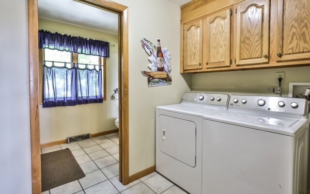 Sandy Shores - 4 Br Home