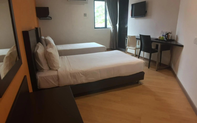 Padungan Hotel