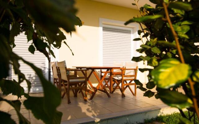 Vakis Apartments