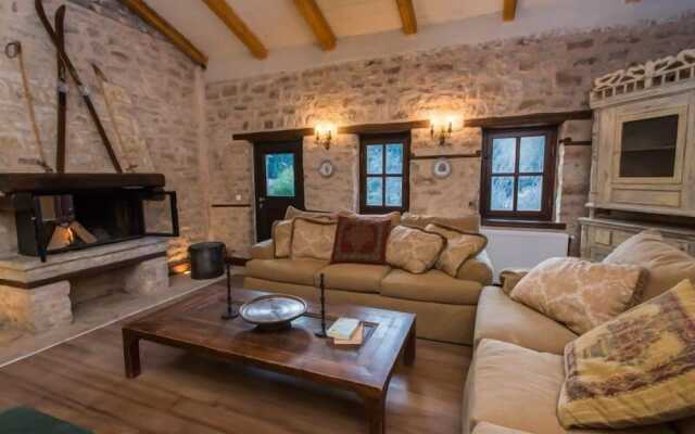 Epoches Luxury Suites