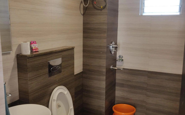 Pool View Apartment - Sunshine By Leela Homes