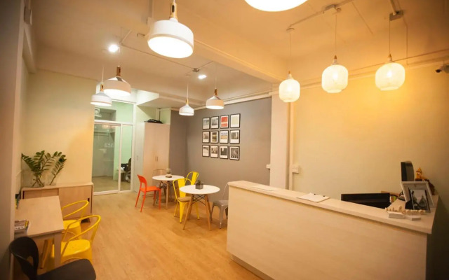 Micro Hostel