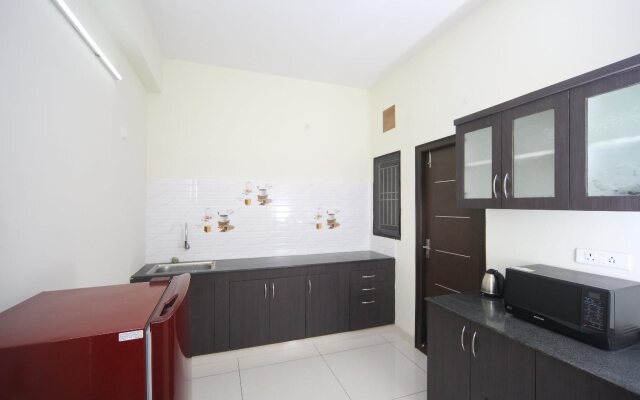 The Lawns By OYO Rooms