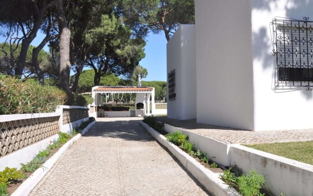 Lovely and Cozy Golf Villa near Vilamoura Marina