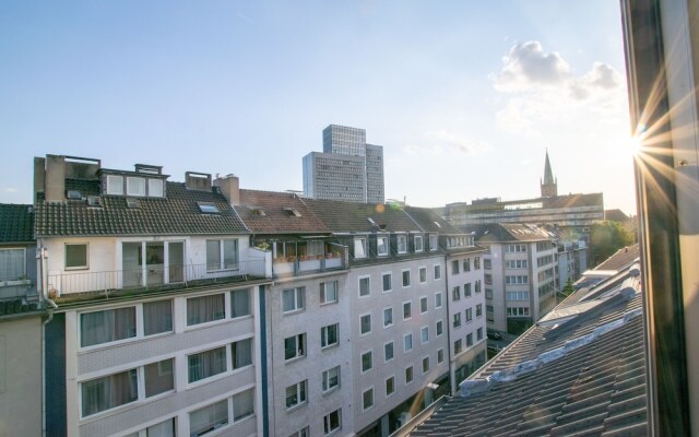 Sunny Penthouse in City Center