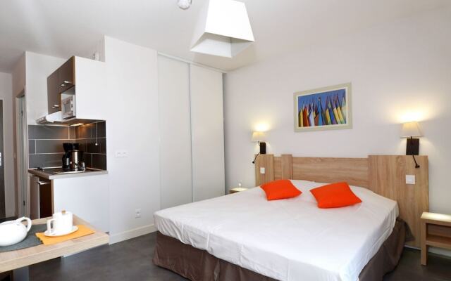 Modern Studio Apartment Located Just 600 m. From the Beach