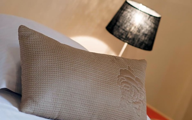 Standard Double room (full double bed) (small)