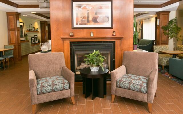 Hampton Inn Hadley-Amherst Area