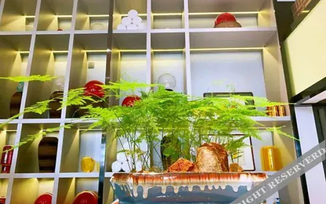 Tianjin Platinum Platinum No.9 Tangquan Hotel