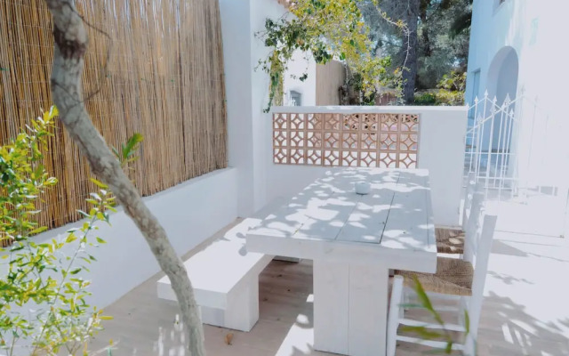 Secret Oasis Ibiza- Adults Only