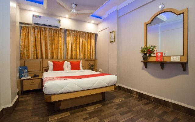 Padma Krishna Hotel