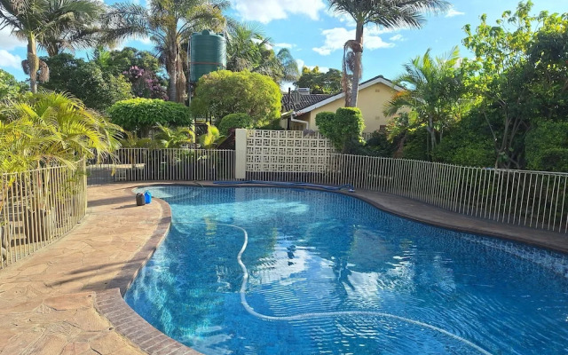Beautiful 2-bedroomed Guest Cottage in Harare