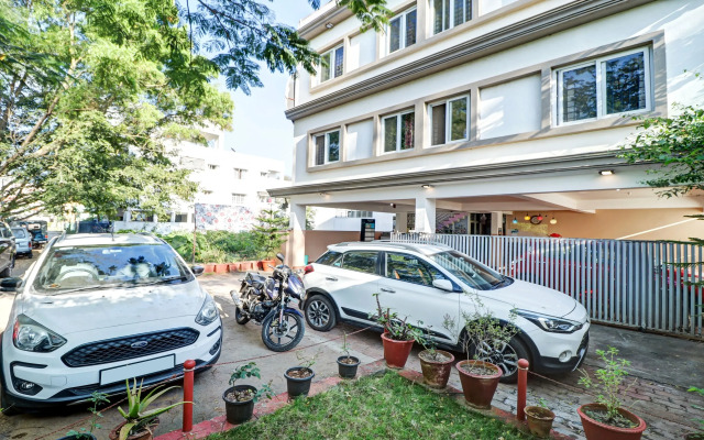 Treebo Trip Colors Stay