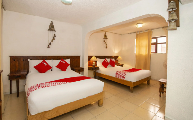 Hotel El Meson De La Luna