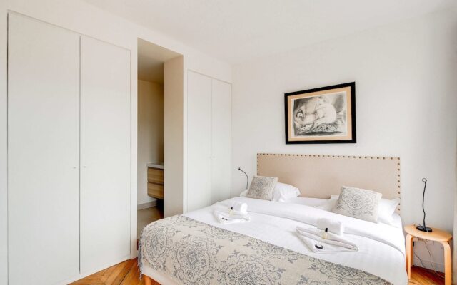 Gorgeous Flat - 3 Mins to Oberkampf Metro